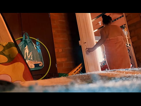 ❤️ Ny dadatoako dia manaraka ahy ho any amin'ny douche, dia manadala ahy izy rehefa mandro aho. ❤❌ Anal vidéo amin'ny pôrnôgrafia mg.porn-mz.ru ﹏